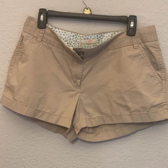 J crew Chino shorts Broken In style - excellent condition! - Picture 1 of 10